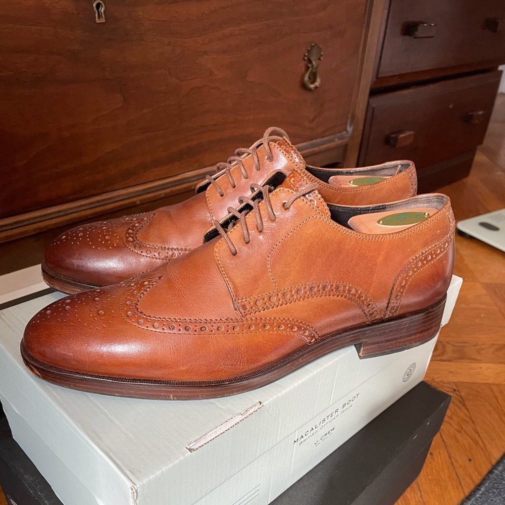 Selling these awesome wingtips.